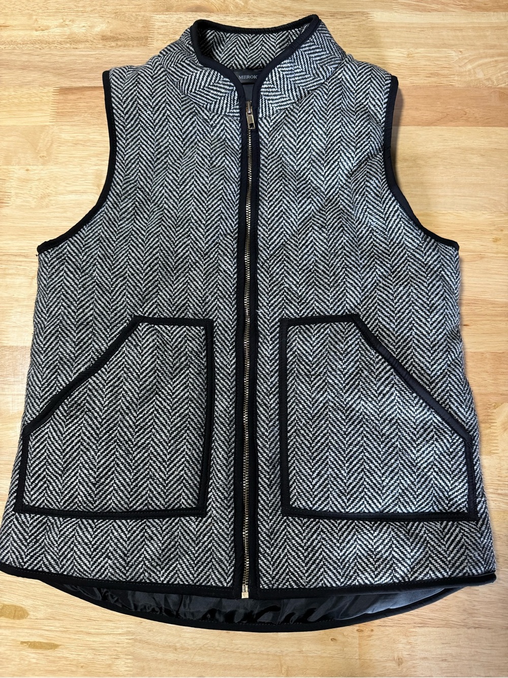 Women’s Merokeety Herringbone Vest Size Small Black White Full Zip Lined Pockets